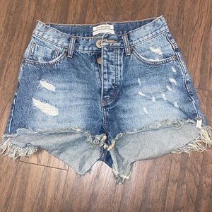 One teaspoon shorts